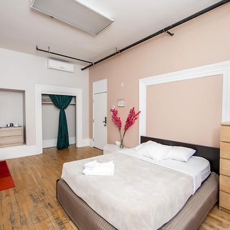 Auberge St Denis Montreal Luaran gambar